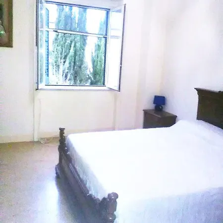 Gallipoli Apartment *